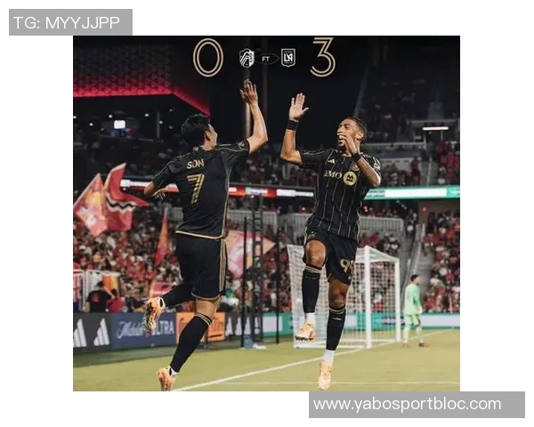 孙兴慜降维打击美职联赛场表现出色带领球队晋级季后赛分区半决赛 孙兴慜降维打击美职联赛场表现出色带领球队晋级季后赛分区半决赛