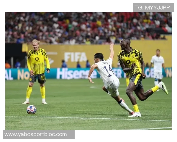 多特逆袭莱比锡吉拉西助攻扬库托精彩扳平比分